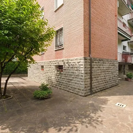 Апартаменты Oasis Of Tranquility Just Minutes From Downtown Болонья